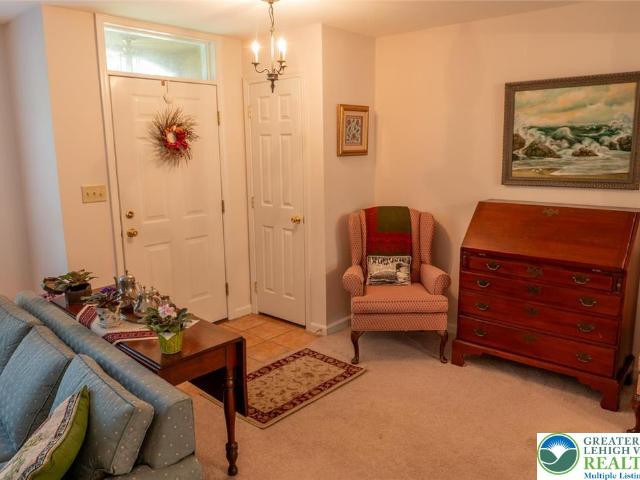 Townhouse for sale in Emmaus