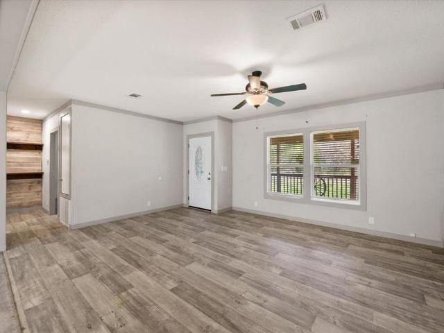 House for sale in Henderson, Texas
