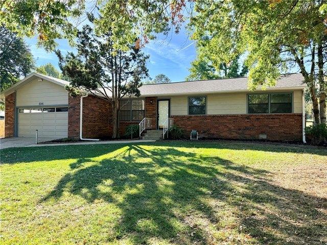 House for sale in Harrison, Boone County