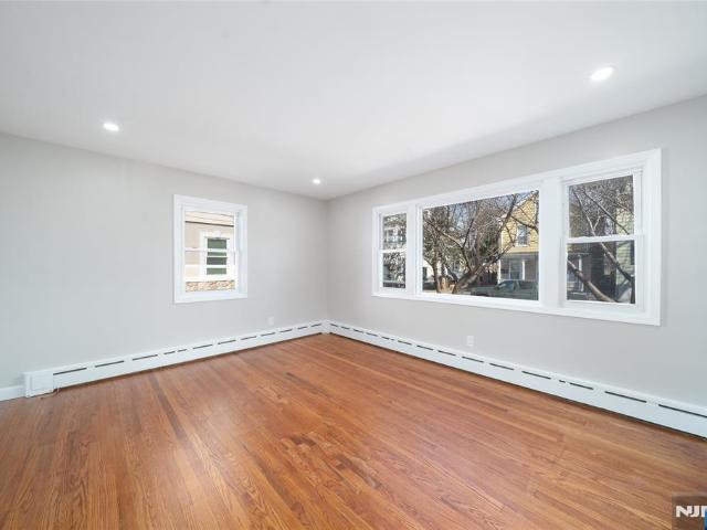 House for sale in Wallington, New Jersey