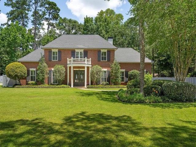 House for sale in Mandeville, Louisiana