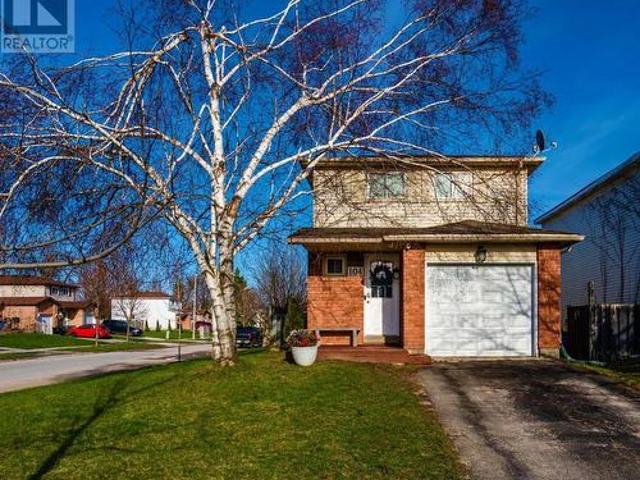 House for sale in Barrie, Ontario