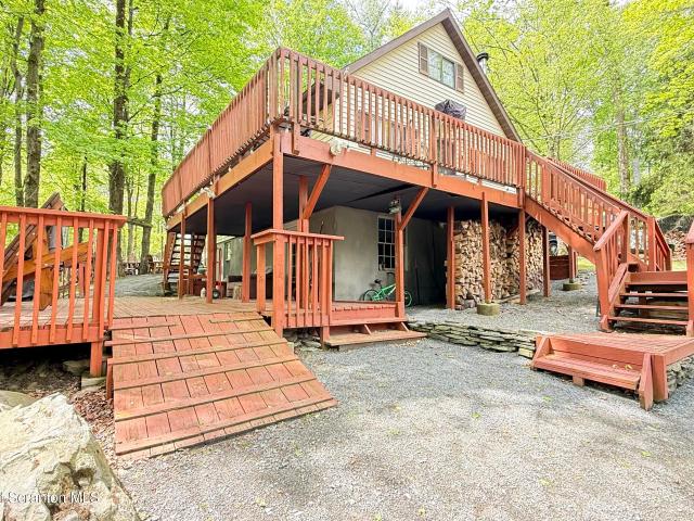 House for sale in Greentown, Pennsylvania