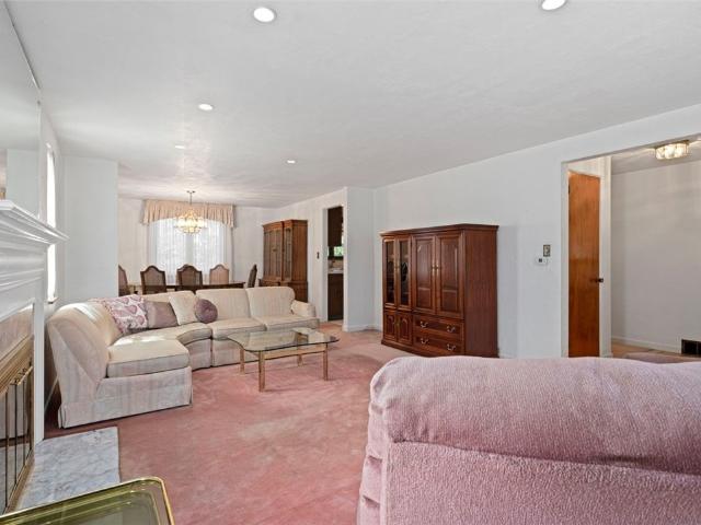 House for sale in Bethel Park, Pennsylvania