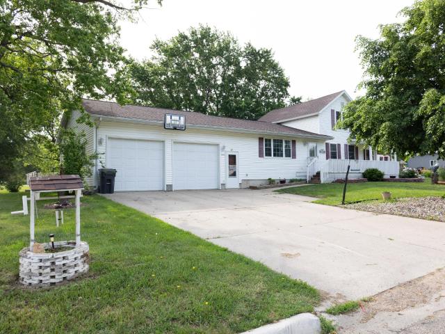 House for sale in Adrian, Minnesota