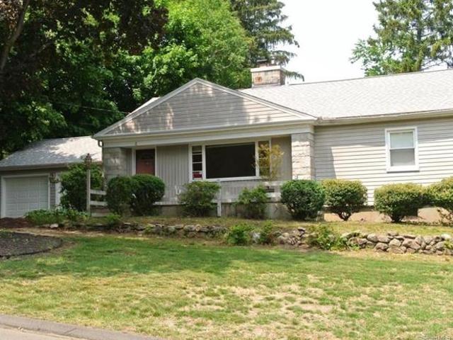 House for sale in Hamden, Connecticut