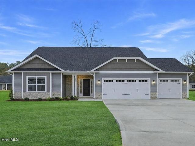 House for sale in Pikeville, North Carolina