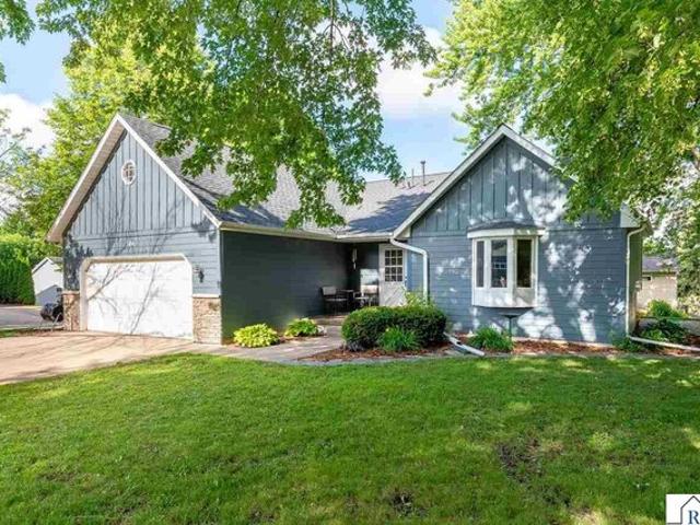 House for sale in Eagle Lake, Minnesota
