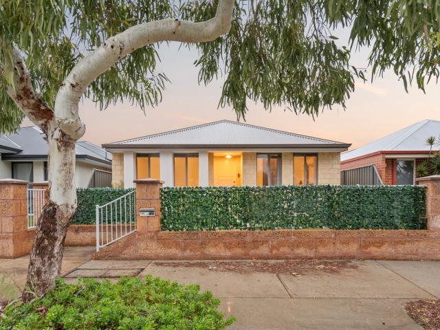 Apartment for rent in Banksia Grove, Western Australia