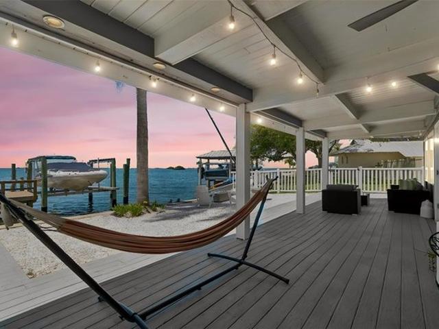 House for sale in Palm Harbor, Pinellas County