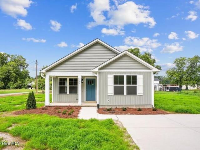 House for sale in Roseboro, North Carolina