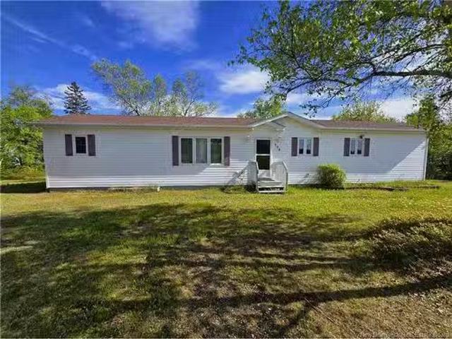 House for sale in Tracadie–sheila, New Brunswick