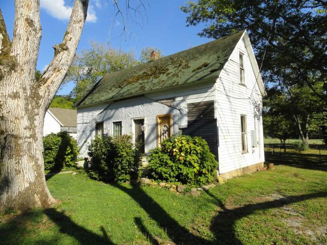 House for sale in Leslie, Searcy County