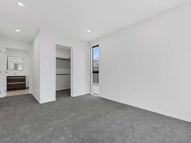 House for sale in Kawakawa Bay