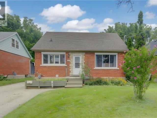 House for sale in Kitchener, Ontario