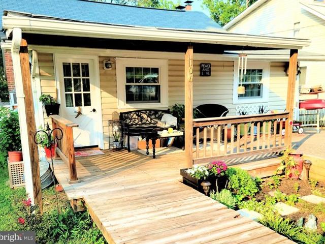 House for sale in Riva, Maryland