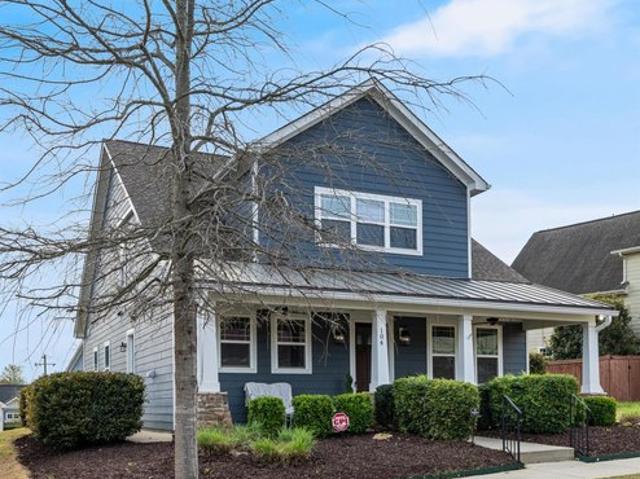 House for sale in Cramerton, North Carolina