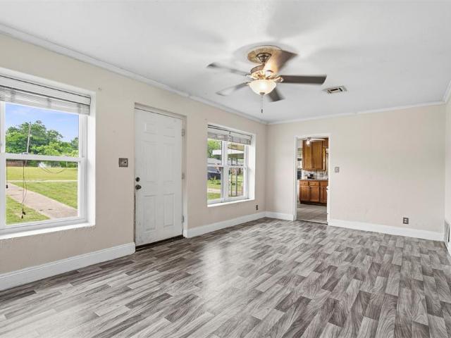 House for sale in Pauls Valley, Oklahoma