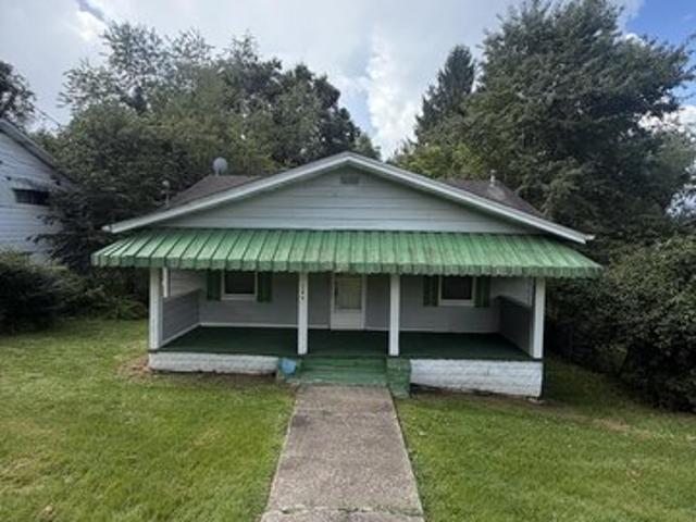 House for sale in Beckley, West Virginia