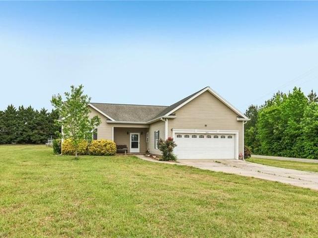 House for sale in Harmony, North Carolina