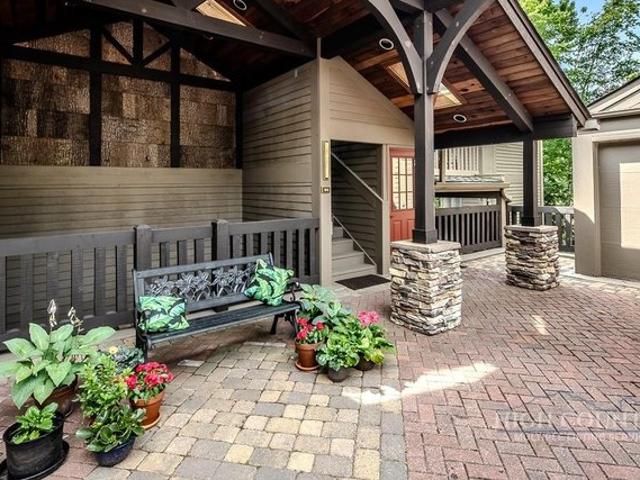 Condo for sale in Avery, North Carolina