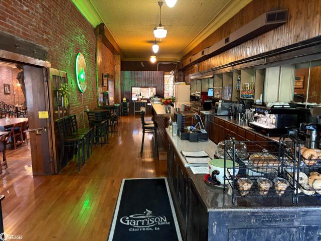 House for sale in Clarinda, Iowa
