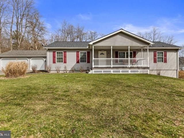 House for sale in Williamstown, Pennsylvania