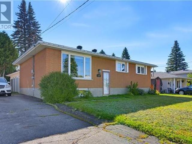 House for sale in Wanup, Ontario