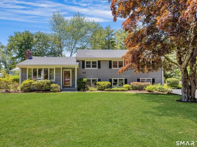 House for sale in Cos Cob, Connecticut