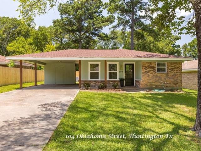 House for sale in Huntington, Texas