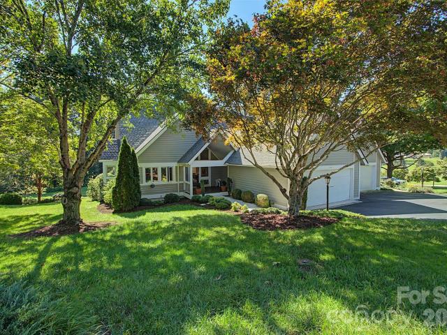 Condo for sale in East Flat Rock, North Carolina