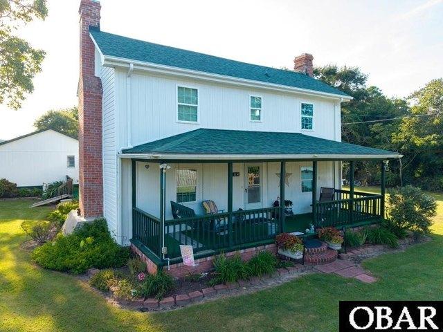 House for sale in Aydlett, North Carolina