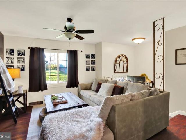 House for sale in Mohnton, Berks County