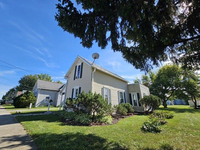 House for sale in Columbus Grove, Putnam County