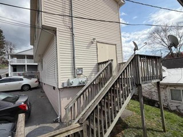 House for sale in Mabscott, West Virginia