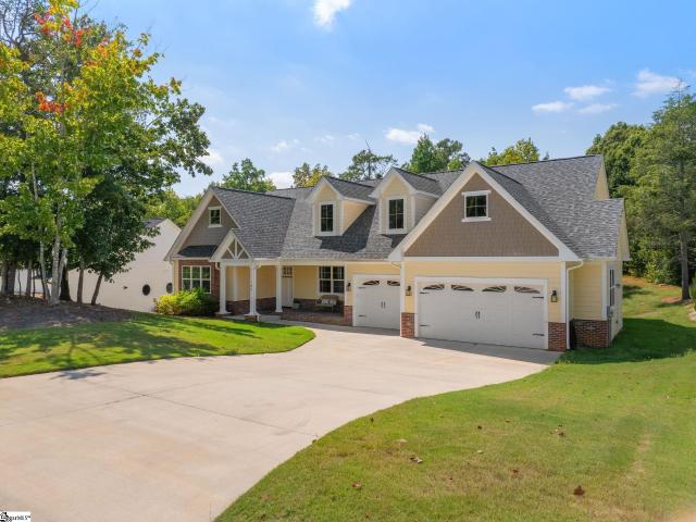 House for sale in Travelers Rest, South Carolina