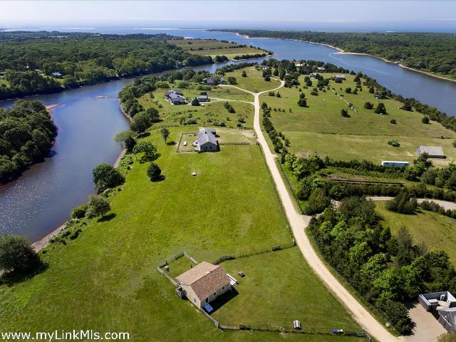 House for sale in West Tisbury, Massachusetts