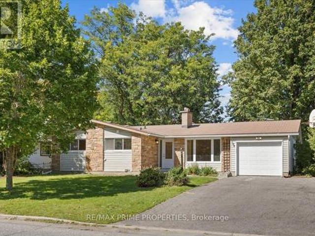 House for sale in College, Ottawa