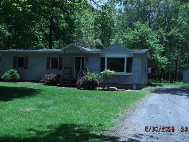 House for sale in Canadensis
