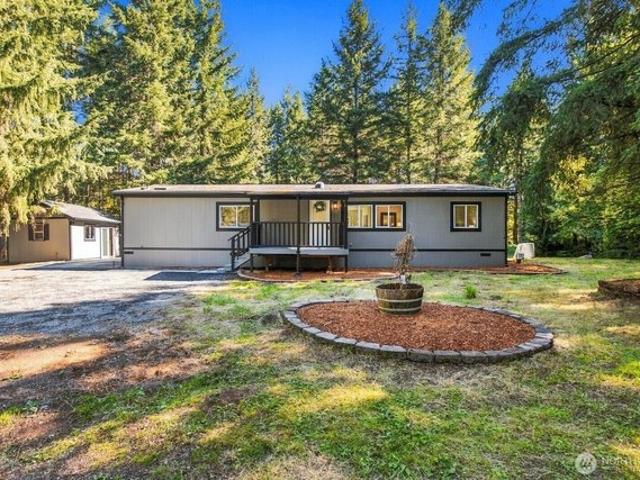 House for sale in Winlock, Washington