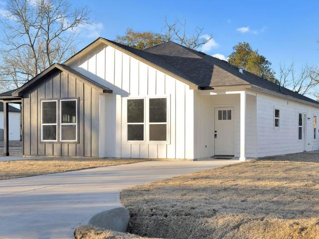 House for sale in Willis, Texas