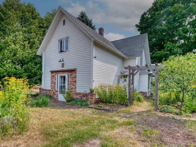 House for sale in Bayfield, Wisconsin