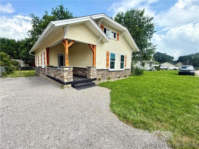 House for sale in Henryville
