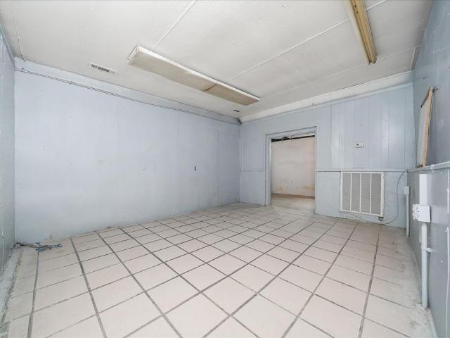 Commercial for sale in Tennessee