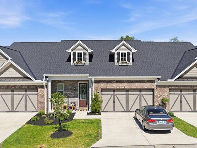 Townhouse for sale in Campbell, Kentucky