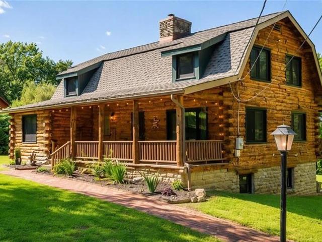 House for sale in Canonsburg, Pennsylvania