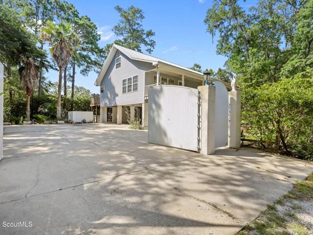 House for sale in Glynn, Georgia
