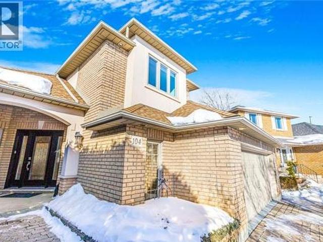 House for sale in Ancaster, Ontario