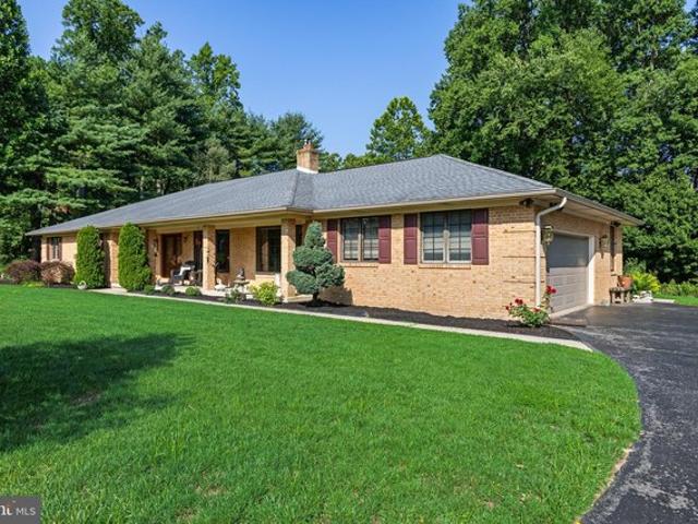 House for sale in Mantua, New Jersey