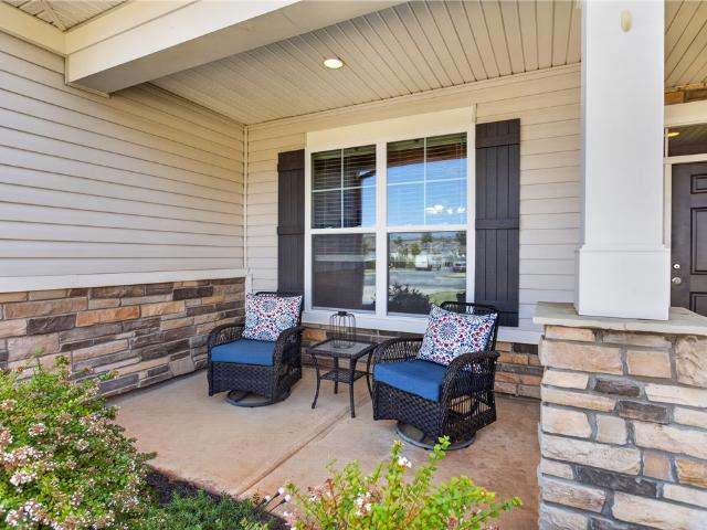 House for sale in The Grove at Pendleton, La France